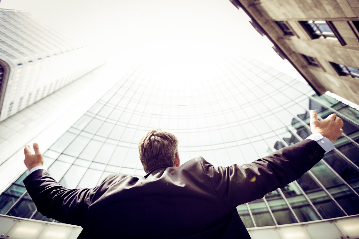 Read more about the article Trust in the world of business
