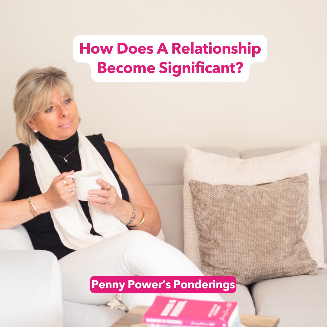 You are currently viewing How Does A Relationship Become Significant?